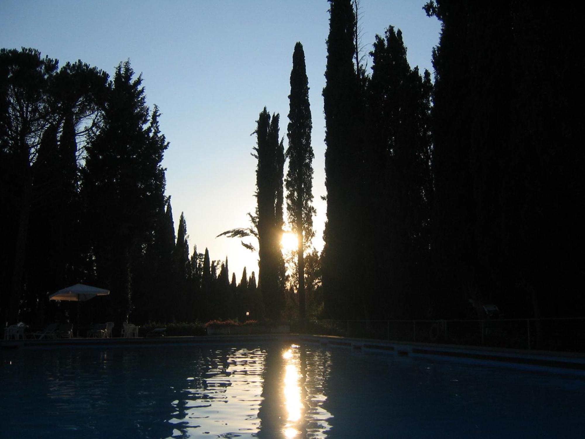 Hotel Villa San Donino تْشيتّا دي كاستيلّو المظهر الخارجي الصورة