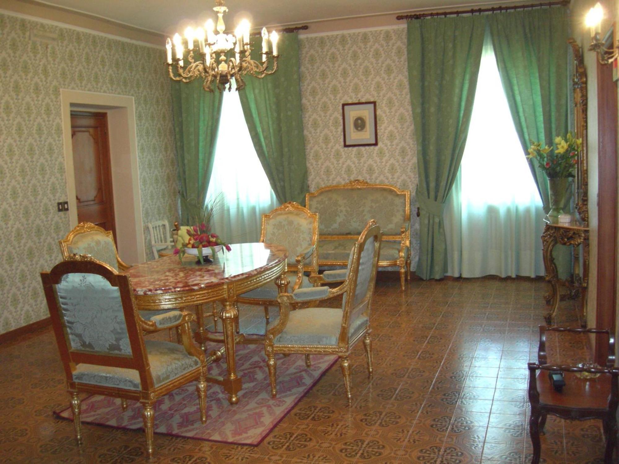Hotel Villa San Donino تْشيتّا دي كاستيلّو المظهر الخارجي الصورة