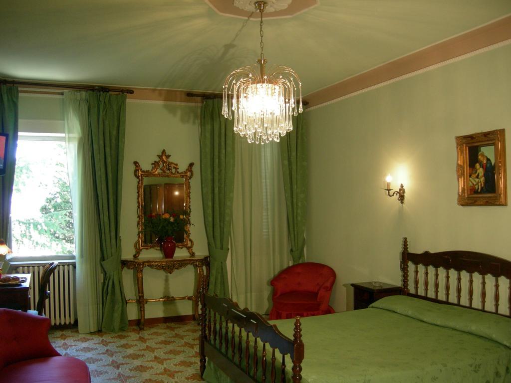 Hotel Villa San Donino تْشيتّا دي كاستيلّو المظهر الخارجي الصورة