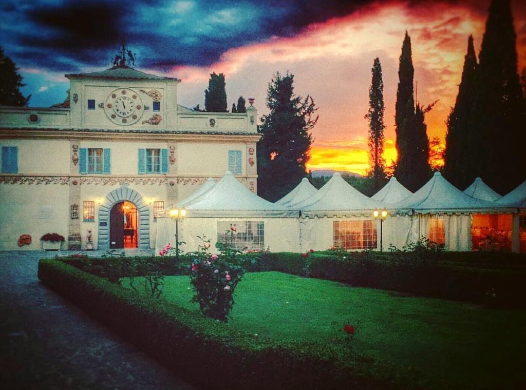 Hotel Villa San Donino تْشيتّا دي كاستيلّو المظهر الخارجي الصورة