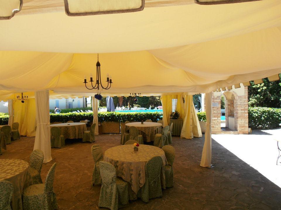 Hotel Villa San Donino تْشيتّا دي كاستيلّو المظهر الخارجي الصورة
