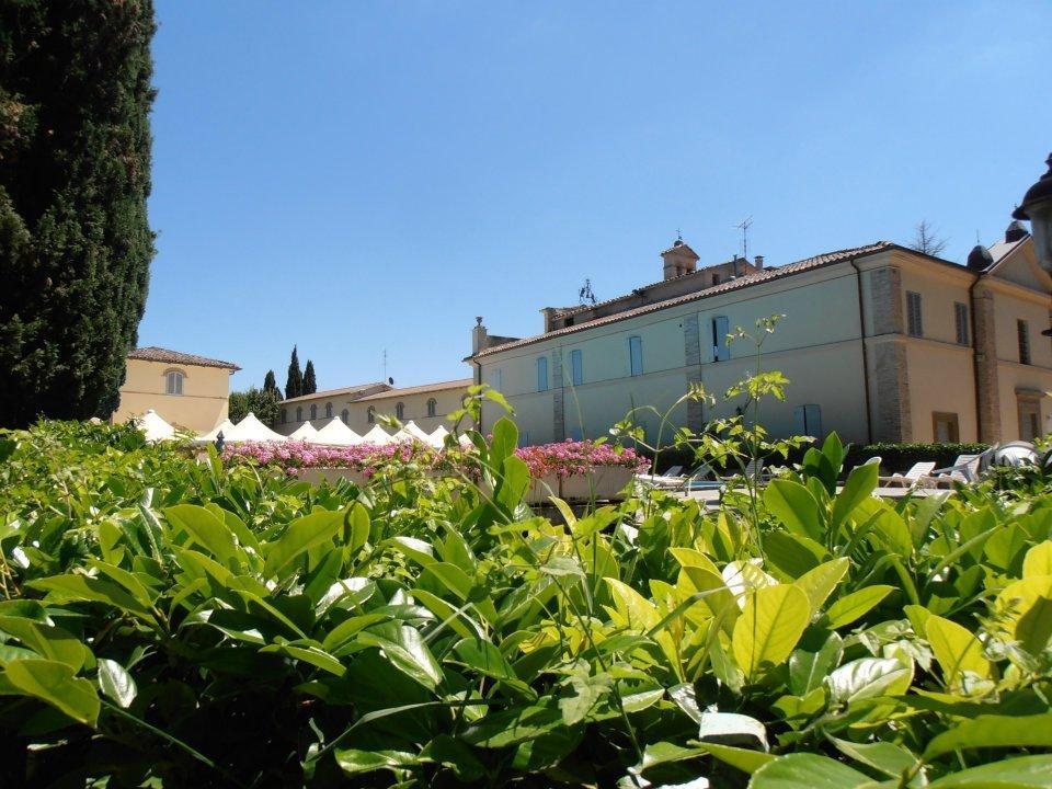 Hotel Villa San Donino تْشيتّا دي كاستيلّو المظهر الخارجي الصورة